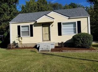 1021 Reeves Rd, Louisville, KY 40219