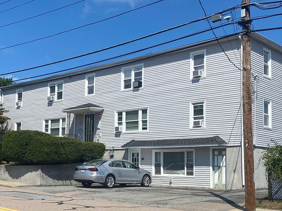 1 Carter Ave Blackstone