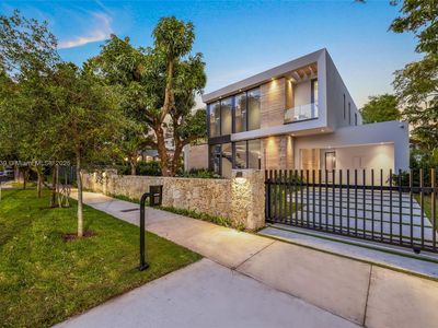 2440 Trapp Ave, Miami, FL, 33133