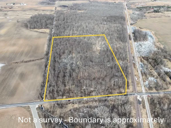 Jay Rd, Belgium, WI 53004