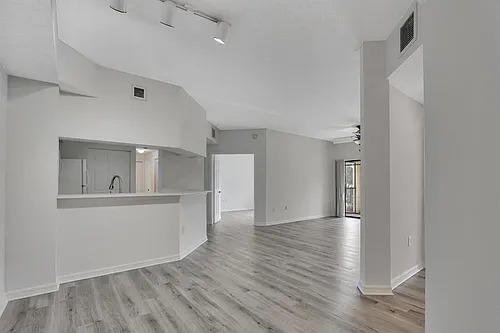 2725 Anzio Ct #202 Photo 1
