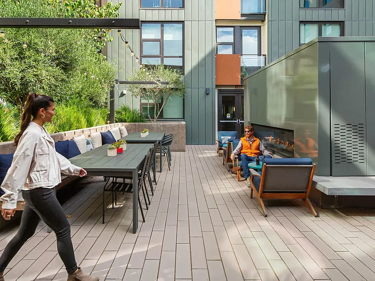 Rooftop Lounge