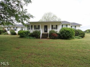 2173 Maddox Rd, Hoschton, GA 30548