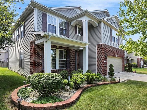 2nd image of 11377 Candice Dr