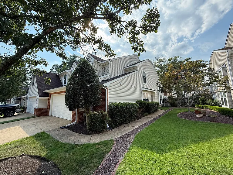131 Spoon Ct — Photo 2