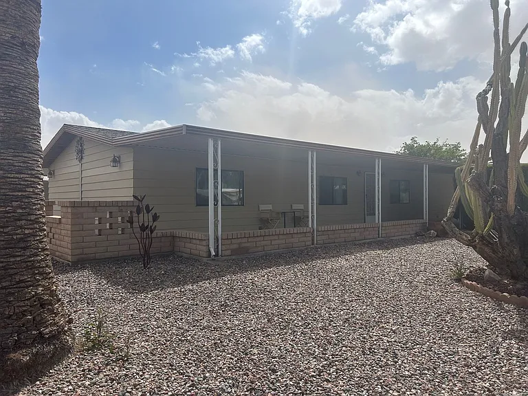 9002 E Citrus Ln S — Photo 4