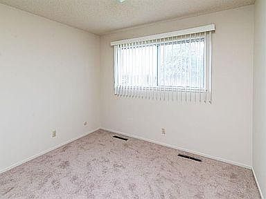5th image of 5091 E Home Ave
