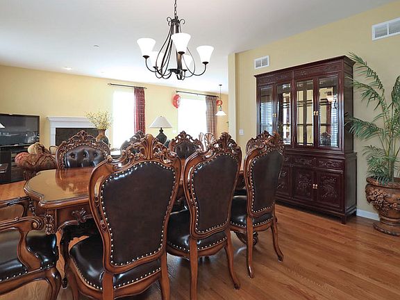 4th image of 21911 W Tori Ln