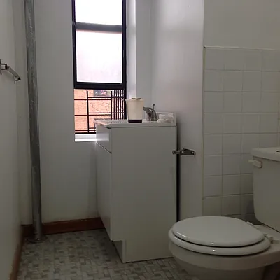 Rented by The MJS Group NY LLC | media 18