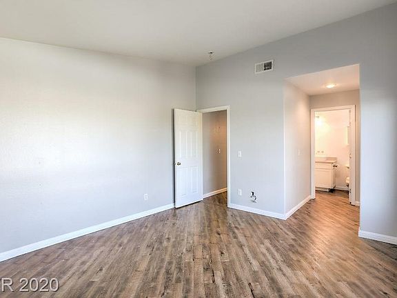 5th image of 350 S Durango Dr Unit 236
