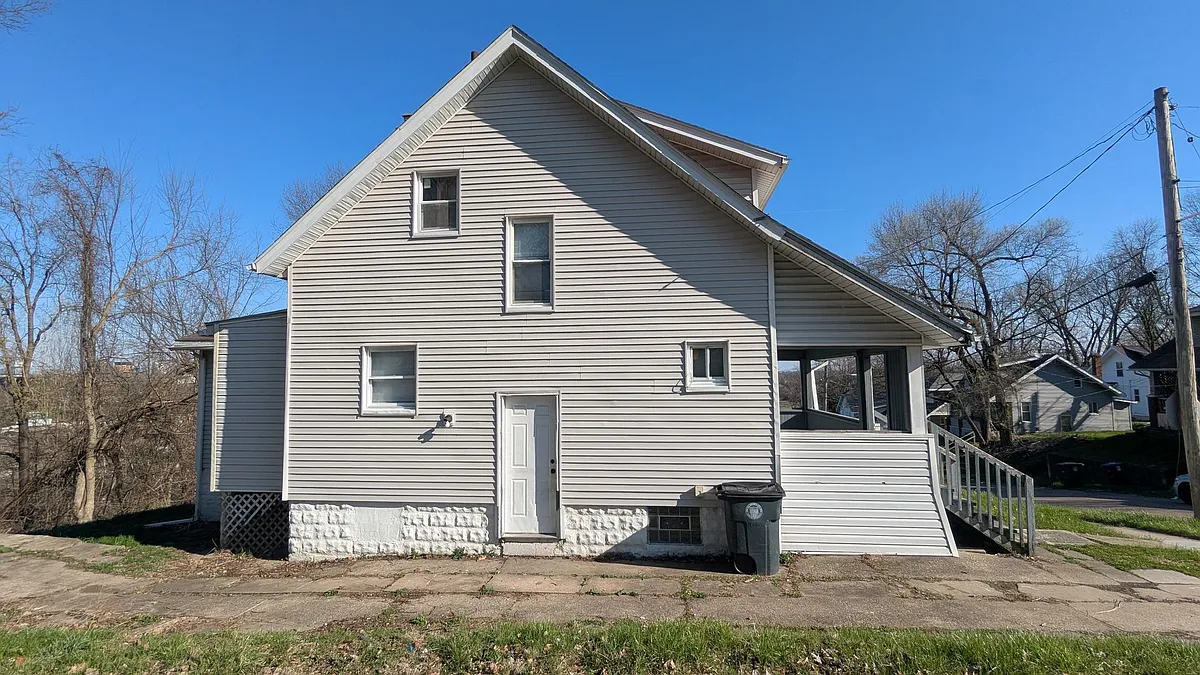 Building Photo - 344 Lease St