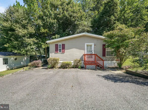 111 Spruce Dr, Nottingham, PA 19362