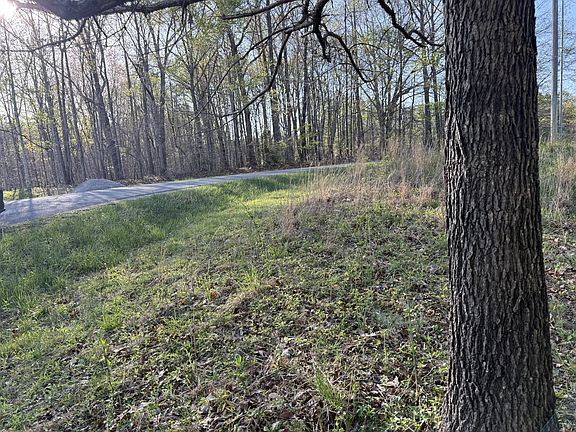 4th image of 0 Jordan Dr Lot 32