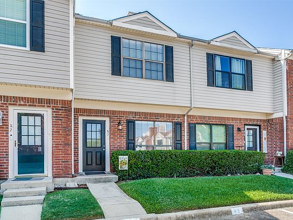 2nd image of 208 Samuel Blvd APT 3N
