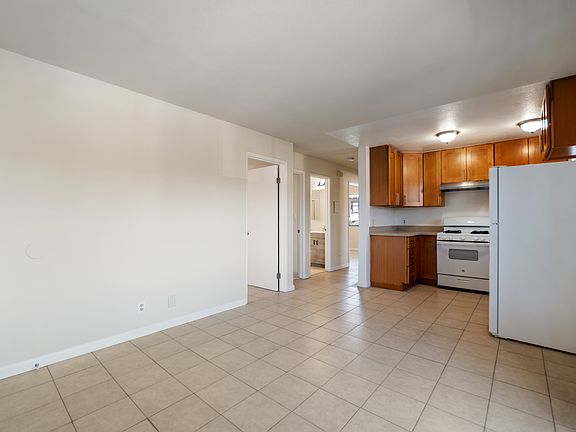 2nd image of 1729 E 15th St #4