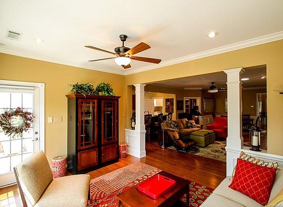 2nd image of 52571 Winchester St