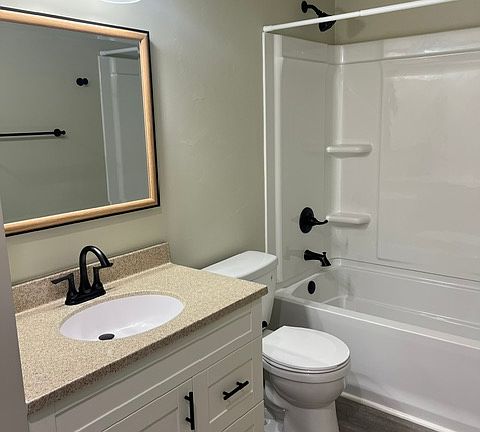 Upstairs bathroom