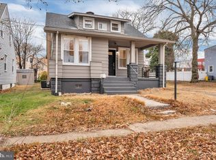 1938 W River Dr, Pennsauken, NJ 08110