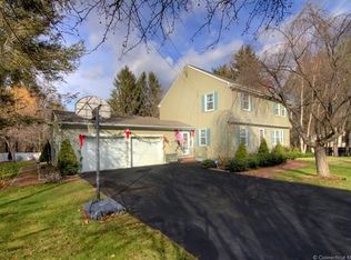 167 Scotland Rd, Madison, CT 06443