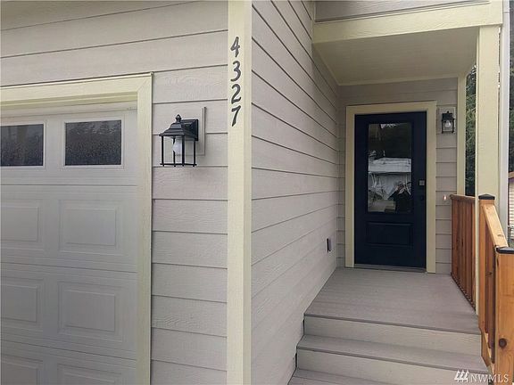 2nd image of 4327 Hamilton Dr