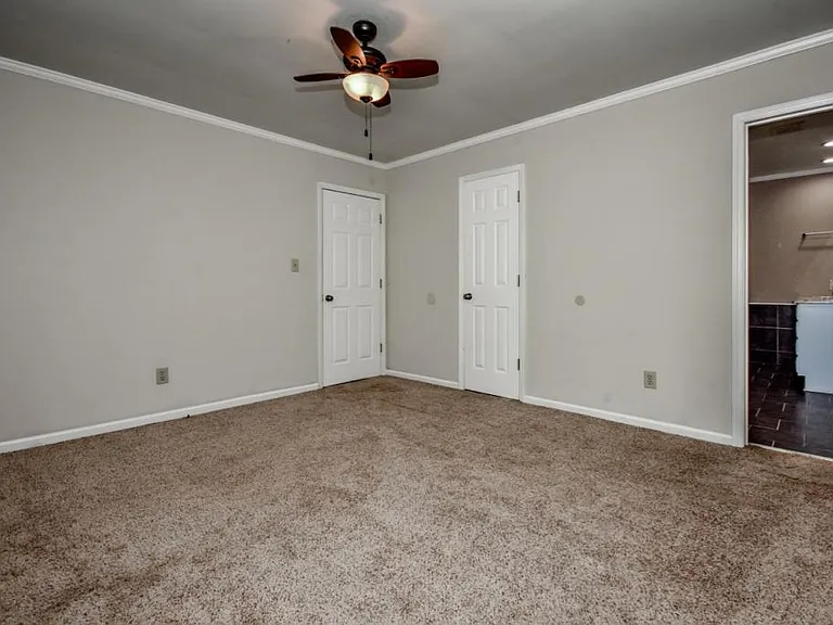 7730 Deer Track Dr — Photo 29