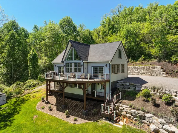 114 Nesting Rdg, Waynesville, NC 28785