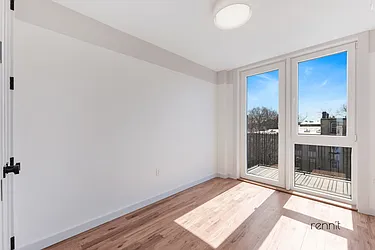 Rented by Rennit Inc.