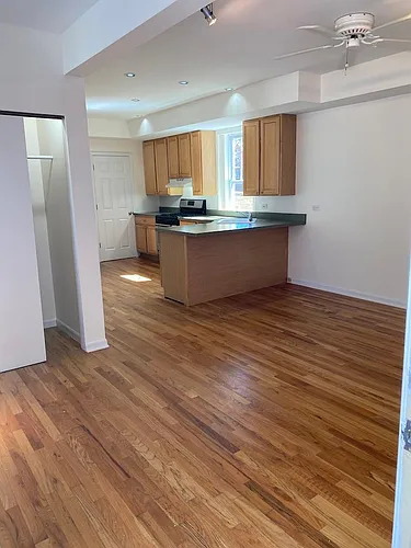 2135 N Leavitt St #2-CH Photo 1