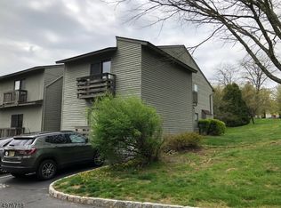 1316 Spruce Hills Dr #1316, Glen Gardner, NJ 08826