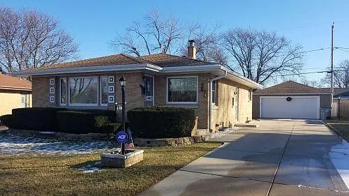 4106 N 78th St photo 1