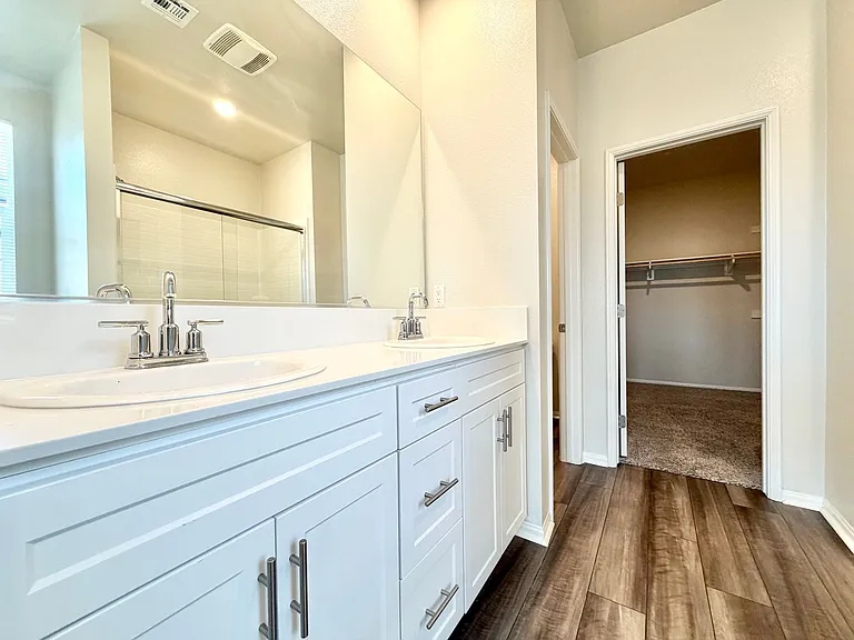 40617 Birchfield Dr — Photo 22