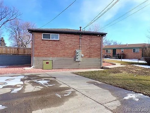 1129 Dallas St — Photo 20