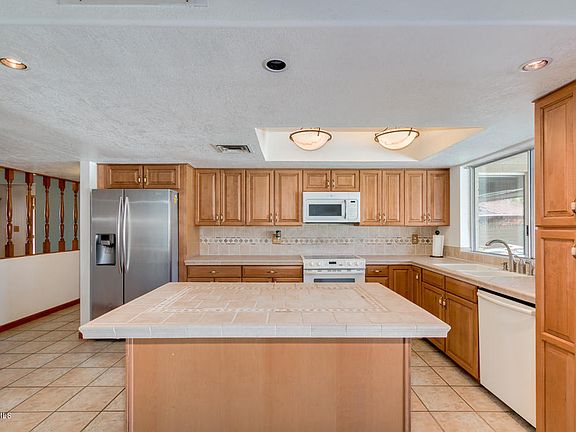 4th image of 12811 N 45th Ave