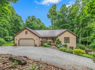 464 McKenzie Way S, Old Fort, NC 28762