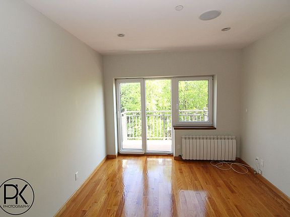 5th image of 170 Bayard St APT 3