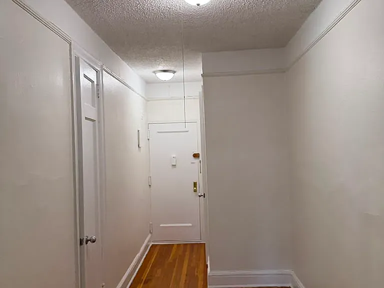 7002 Ridge Blvd #C1 — Photo 10