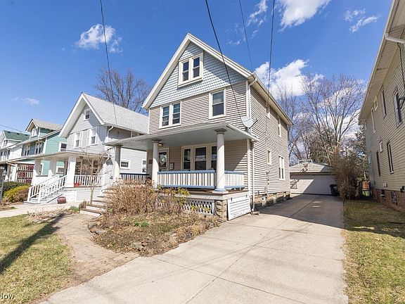 3rd image of 1305 Bonnieview Ave