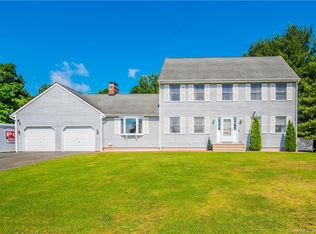 99 Northwest Dr, Plainville, CT 06062