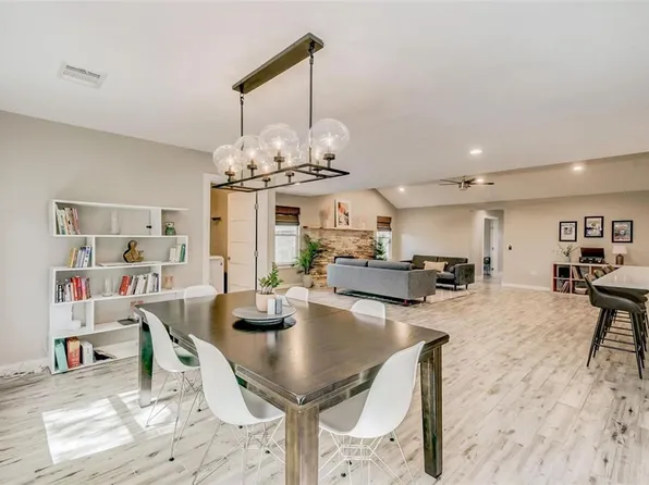 6102 Thames Dr, Austin, TX 78723