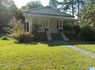313 2nd St, Docena, AL 35060
