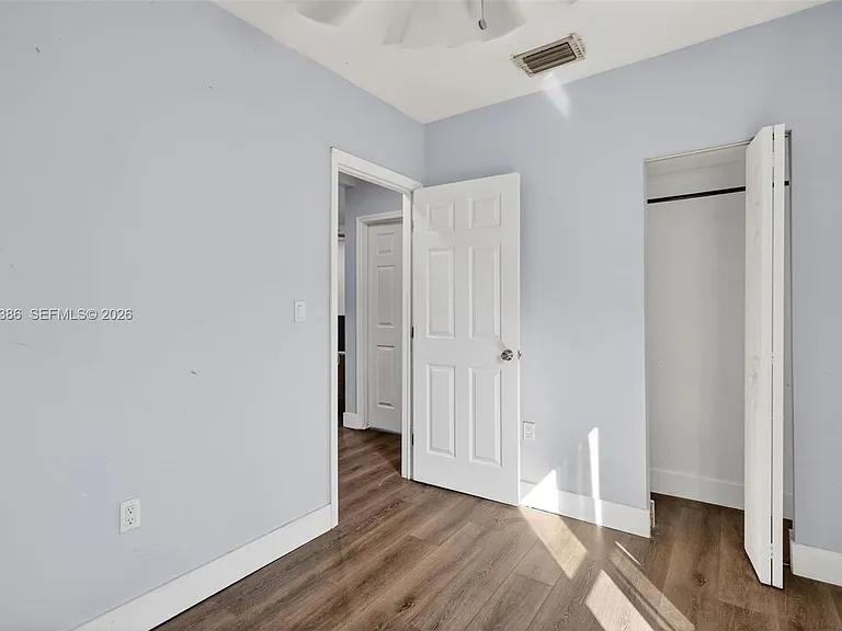 1880 NW 69th St — Photo 10