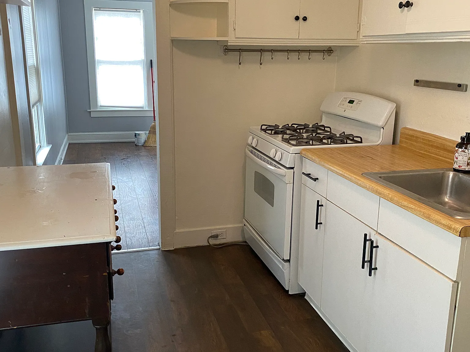 1 bed, 790 sqft, $2,250 — Photo 3