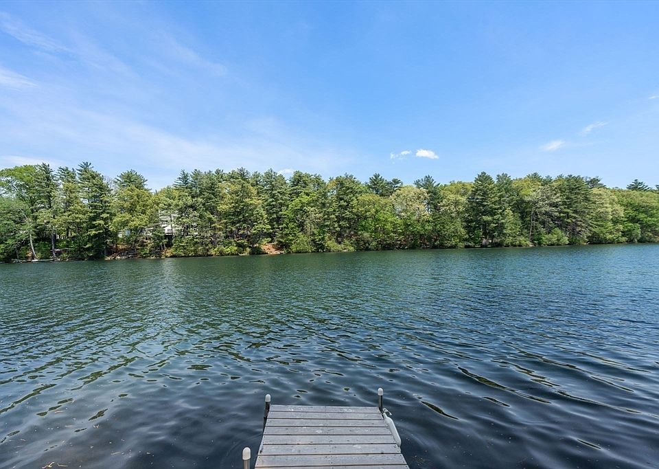 1st image of 44 Pine Point Rd