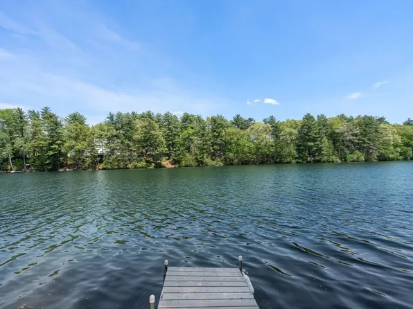 44 Pine Point Rd, Stow, MA 01775
