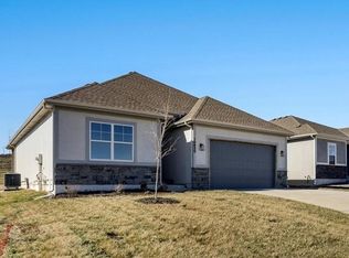 10620 N Bell St, Kansas City, MO 64155