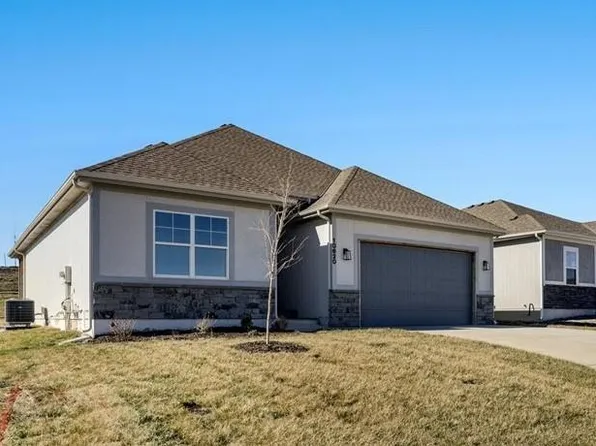 10620 N Bell St, Kansas City, MO 64155