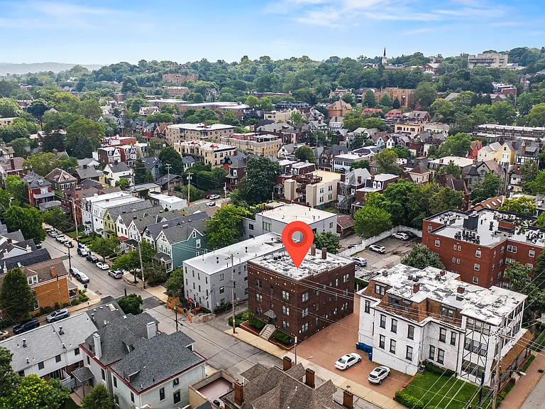 5706 Walnut St — Photo 2