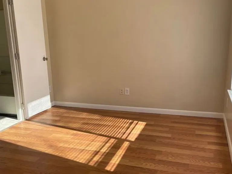 1241 University Ct #203 — Photo 11