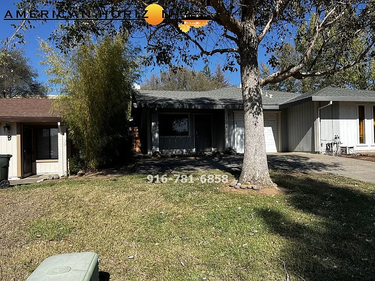 1735 Kent St #A — Photo 1