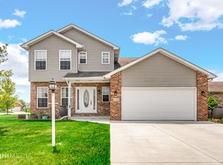 8151 E 123rd Pl, Crown Point, IN 46307